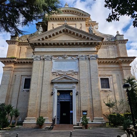 Santuario delle Tre Fontane a Roma, luogo delle apparizioni mariane