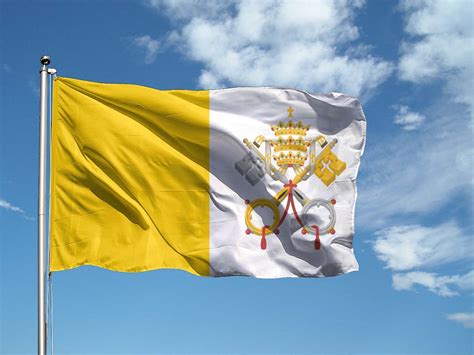 Bandiere della Città del Vaticano, Italia e Repubblica di San Marino