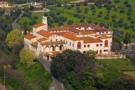 Foto panoramica del Convento di San Leonardo al Palco a Prato