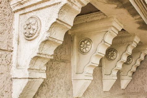 Dettaglio degli elementi architettonici bicromi