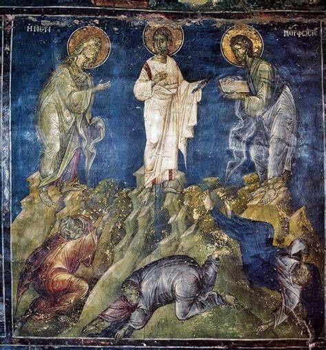 Iconografia sacra che raffigura la Trasfigurazione o il Cristo crocifisso come icone della bellezza divina.