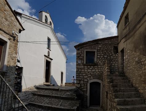 Chiesa di Sant'Anna a Pietrelcina, luogo di battesimo di Padre Pio
