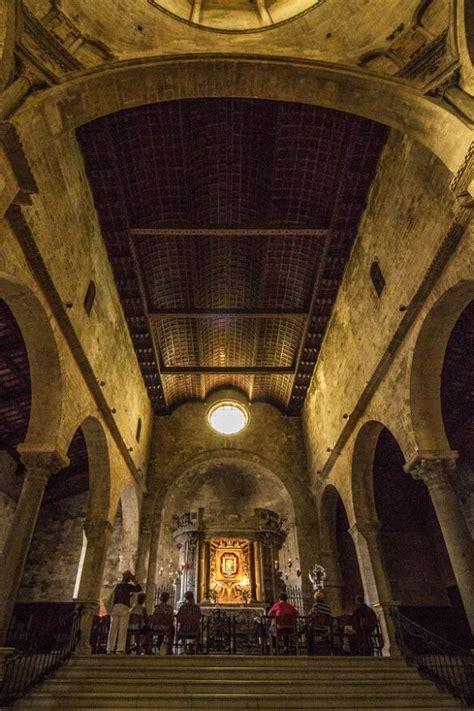 Interno della chiesa di San Ciriaco (Surp Kirakos) a Diyarbakir