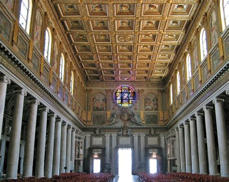 Interno di Santa Maria Maggiore, IV-V secolo, vista verso la controfacciata