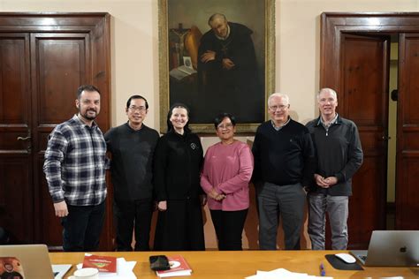 Incontro del Segretariato Generale per la Spiritualità Redentorista a Roma con i principali esponenti della Congregazione