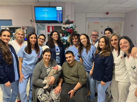 Fotografia dell'accoglienza e del personale infermieristico della Clinica Madonna del Rimedio