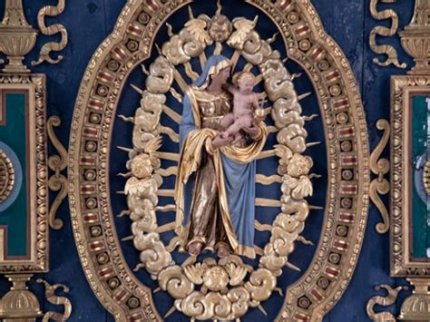 Illustrazione simbolica che rappresenta la Chiesa come il Corpo di Cristo, con Cristo come capo e i fedeli come membra interconnesse.
