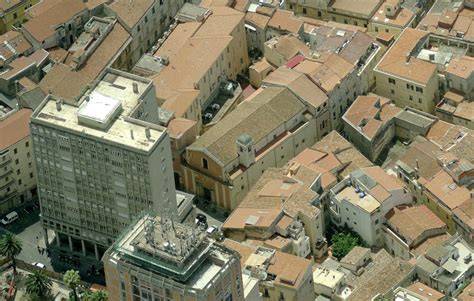 Foto panoramica della Chiesa del Rosario a Sassari