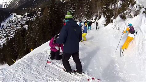 Foto panoramica del muro finale della Direttissima con vista su Madonna di Campiglio