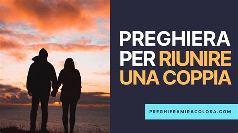 Coppia in preghiera per l'unione familiare