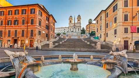 Monumento all'Immacolata in Piazza di Spagna, Roma