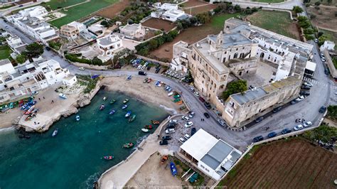 Abbazia di San Vito a Polignano a Mare vista dal mare