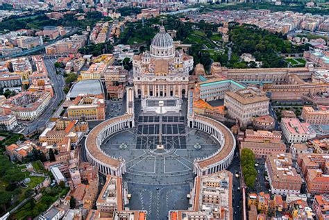 Infografica sulla struttura di governo dello Stato della Città del Vaticano