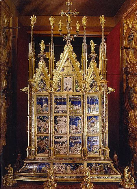 Reliquiario del Corporale in stile gotico