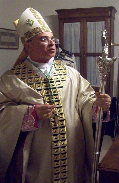Foto di Mons. Luigi Renna, Arcivescovo metropolita di Catania