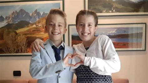 Foto dei due fratelli Elena e Diego