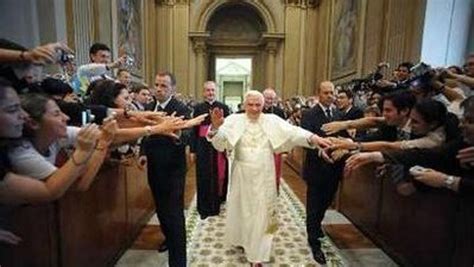 Giovani radunati con Benedetto XVI