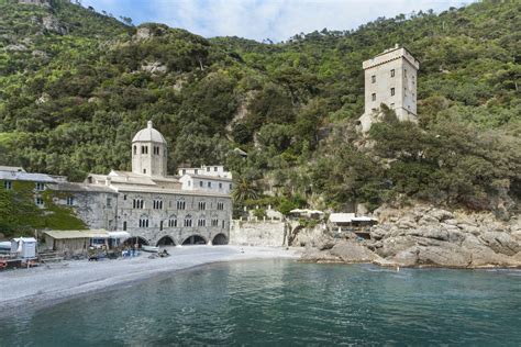 Abbazia di San Fruttuoso vista dal mare