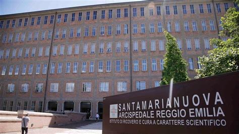 Foto esterna dell'Arcispedale Santa Maria Nuova di Reggio Emilia