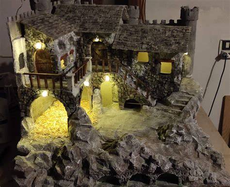 Dettaglio del borgo trentino ricostruito nel presepe