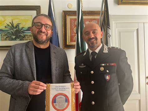 Schema informativo sul ruolo del Nucleo Carabinieri Tutela Patrimonio Culturale nel recupero di beni artistici trafugati.