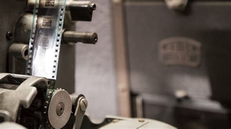 Foto storica o attuale del Cinema Cristallo prima della chiusura