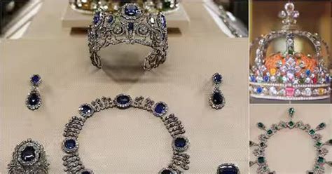Foto della coroncina di zaffiri e diamanti della Regina Vittoria