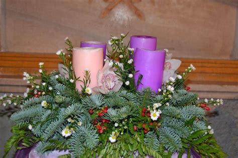 Candele dell'Avvento e corona liturgica