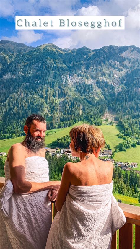 Foto del Maso Haidenberg con vista sulle montagne circostanti.