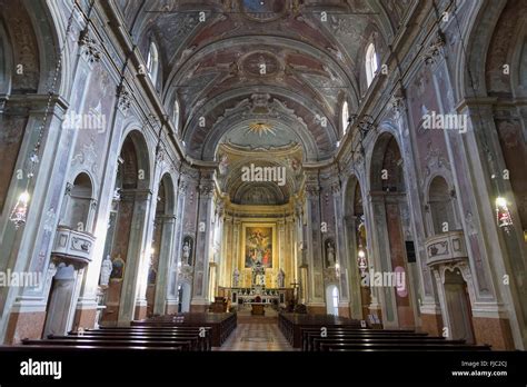Foto esterna della Chiesa Parrocchiale di S. Maria Assunta a Riva del Garda