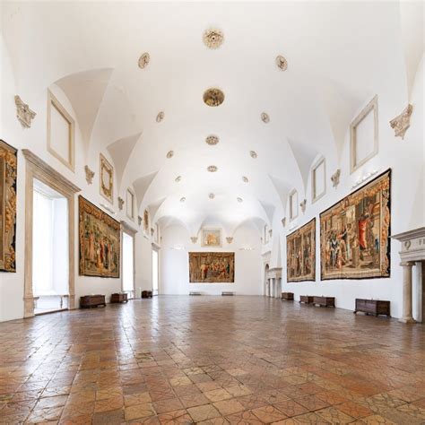 Interni del Palazzo Giustiniani Bandini, Salone Pompeiano o affreschi Trompe l'oeil
