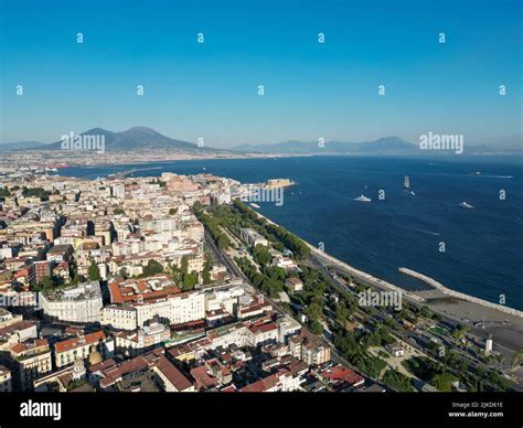 Veduta esterna o contesto geografico della struttura a Castelbuono