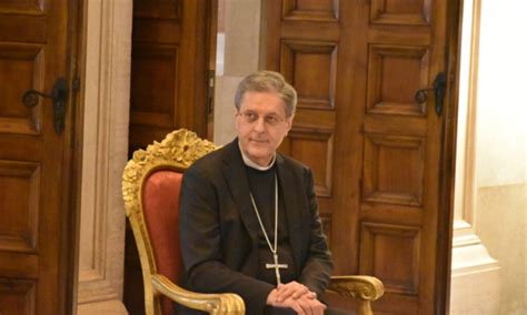 Ritratto ufficiale di Monsignor Riccardo Battocchio