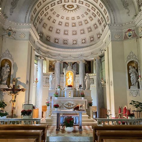 Santuario della Madonna del Covolo a Crespano del Grappa con la sua architettura ispirata al Pantheon