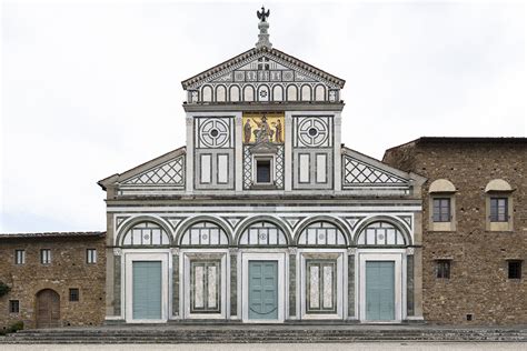 Veduta architettonica della facciata della chiesa di San Giorgio a Quartucciu