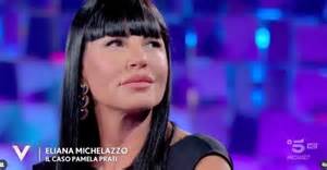 Foto di Eliana Michelazzo in studio a Pomeriggio 5