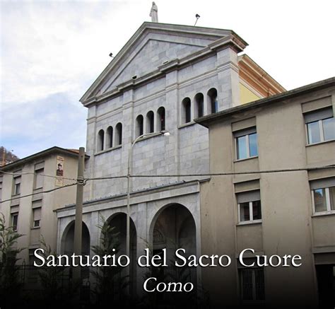 Foto esterna del Santuario del Sacro Cuore, con dettagli della facciata e dell'architettura