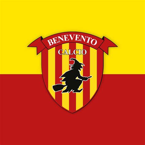 Logo del Benevento Calcio con uno sfondo che suggerisce l'assistenza medica sportiva