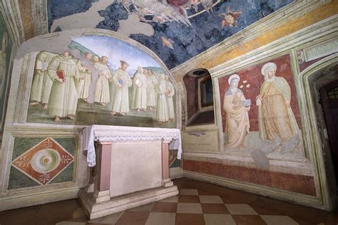 Cappella delle Rose (luogo dell'originaria capanna di San Francesco)