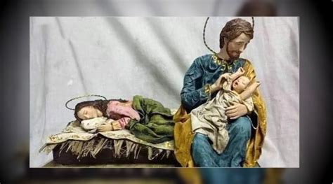 rappresentazione iconografica della Natività con Maria che dorme e Giuseppe che culla il Bambino