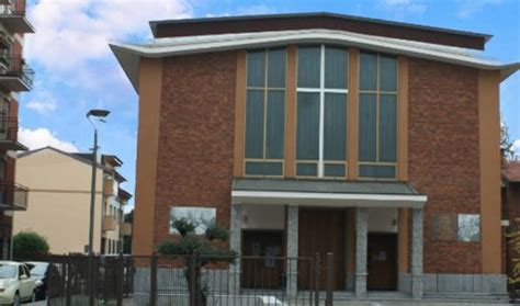 Interno o esterno della Chiesa di San Giuseppe a Cinisello Balsamo
