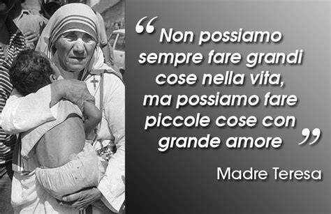 Ritratto di Madre Teresa con la sua citazione distintiva