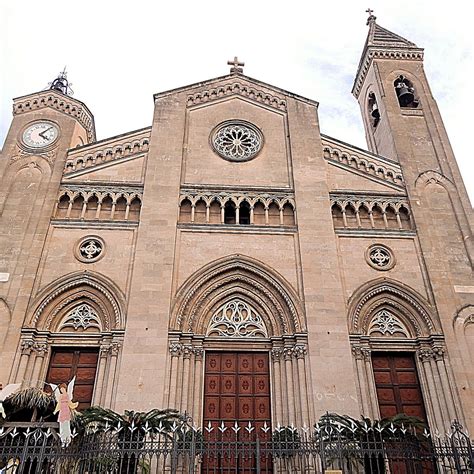 Veduta esterna della Chiesa del Santo Sepolcro di Bagheria