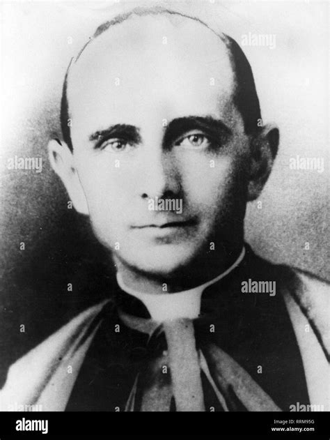 Foto d'epoca o ritratto giovanile di Giovanni Battista Montini (Paolo VI)