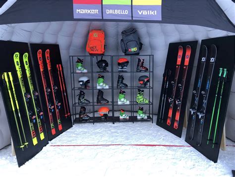 Attrezzatura sci e snowboard di alta qualità per noleggio e ski service