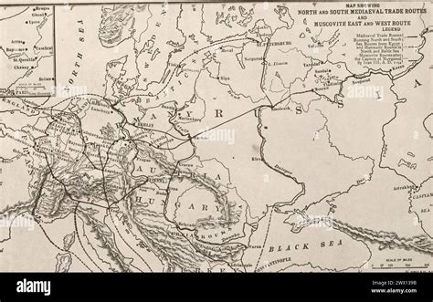 Mappa antica che mostra le rotte dei pellegrinaggi medievali in Europa.