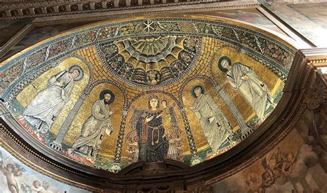 Mosaico del catino absidale raffigurante San Babila e i suoi discepoli