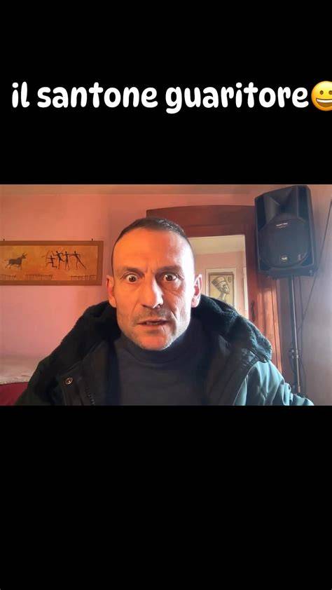 Illustrazione storica di un guaritore o santone tradizionale in Italia