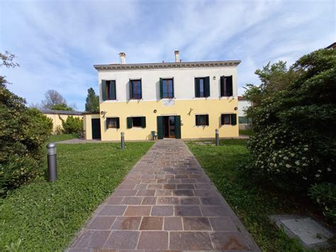 Vista esterna della nuova casa vacanze ANFFAS agli Alberoni, Lido di Venezia