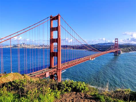 Heart Evangelista e famiglia in viaggio (San Francisco, Golden Gate Bridge)